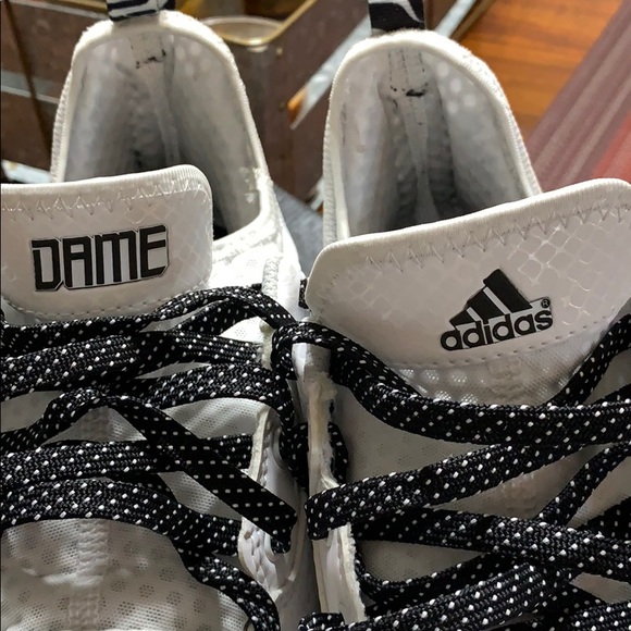 Adidas Dame 1s. Size 14 - Picture 4 of 7